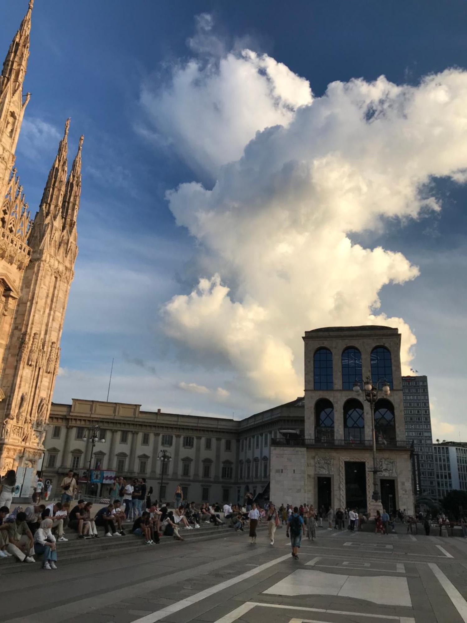 Free 30 Minutes Preemptive Cognitive Disconnect Therapy Price Location Real Duomo Palace Mini Suite 米兰 外观 照片